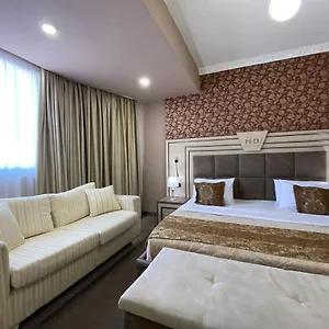 https://hotel-deluxe.hotels-in-tirana.com