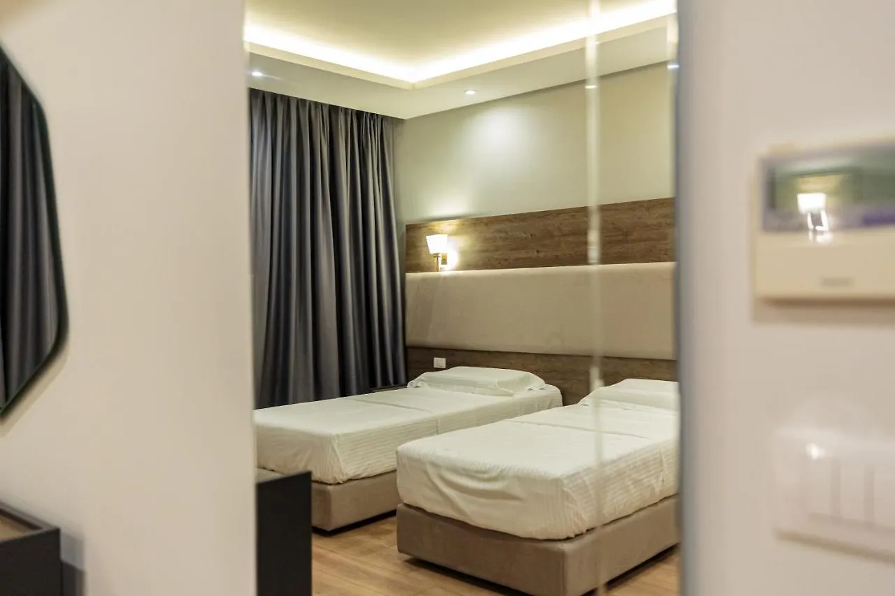 Real Hotel